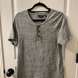 Marc Anthony Men's Gray Henley T-Shirt.  Size S
